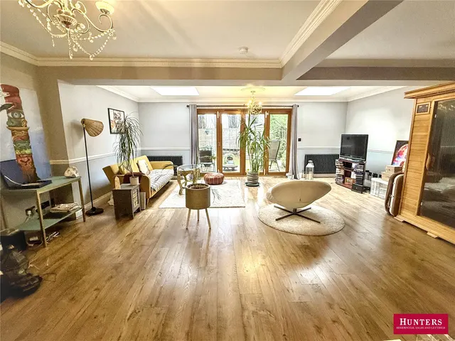Photo 3 — Mount View Cottages, Barnet Road, Arkley, Hertfordshire, EN5 3LB