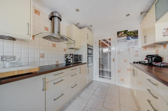 Photo 2 — Velmead Road, Fleet, Hampshire, GU52 7LZ