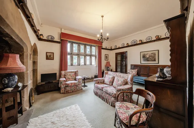 Brook View, Carleton, BD23, photo 3