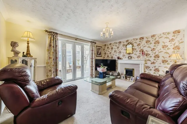 Hawkshead Way, Winsford, CW7, photo 3