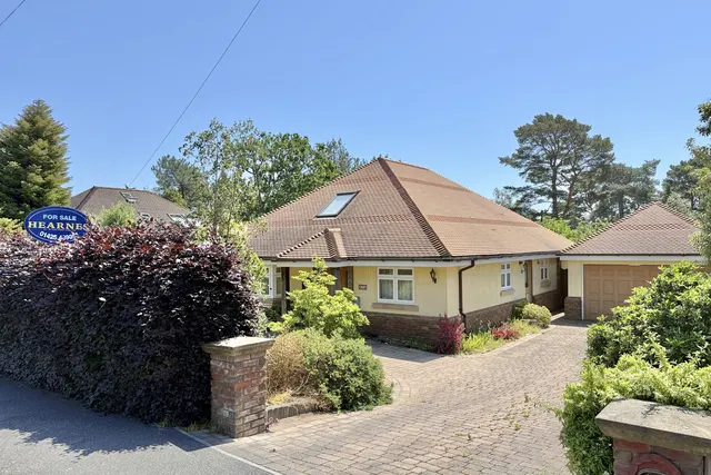 St. Ives Park, Ashley Heath, BH24, photo 1
