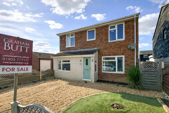 Littlehampton, BN17, photo 1