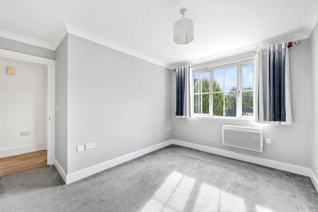 Addison Court, Epping, CM16, photo 3