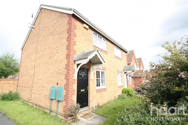Firecrest Way, NG6, photo 1