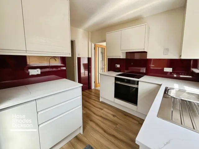 Windsor Drive, Shanklin, PO37, photo 3
