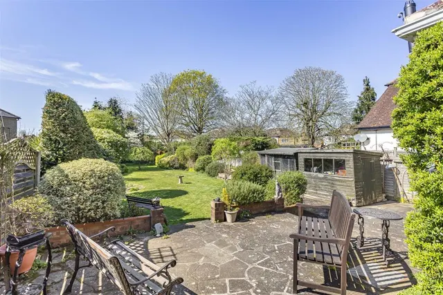 Stanwell Road, Ashford, TW15, photo 2