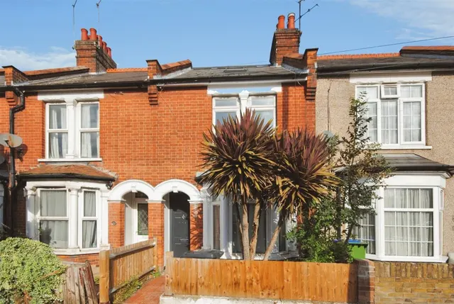 Whippendell Road, Watford, photo 1