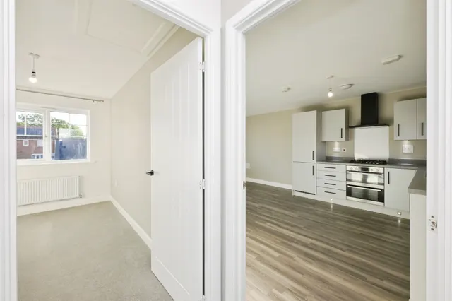 Sandpiper Road, Harlow, CM17, photo 3