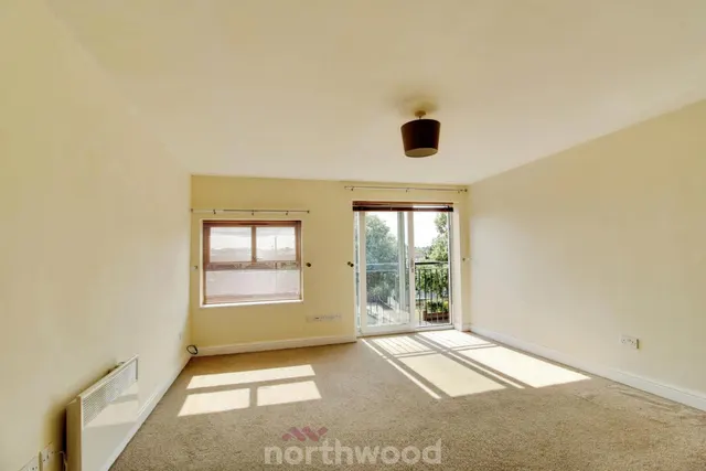Springfield Court, Scawthorpe, DN5, photo 2