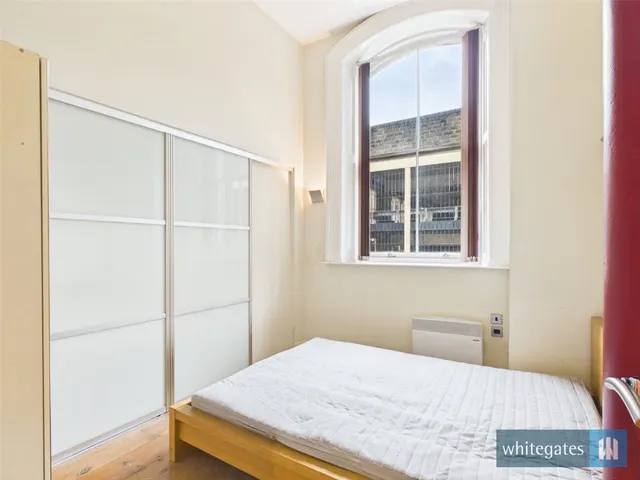 Burnett Street, Bradford, BD1, photo 3
