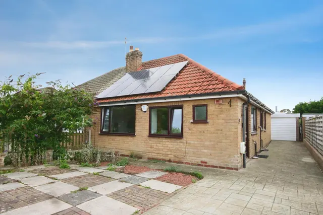 Linley Avenue, York, YO32, photo 1