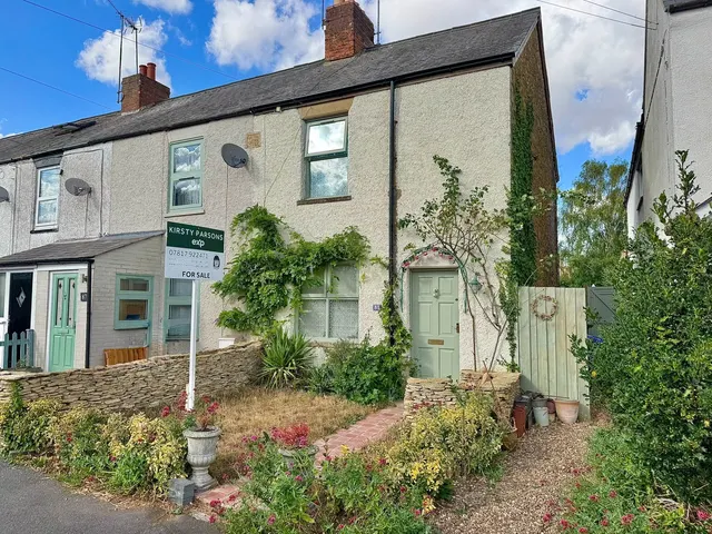 Banbury Road, Brackley, NN13, photo 1