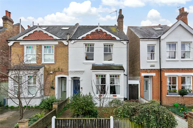 St. Winifreds Road, Teddington, TW11, photo 1