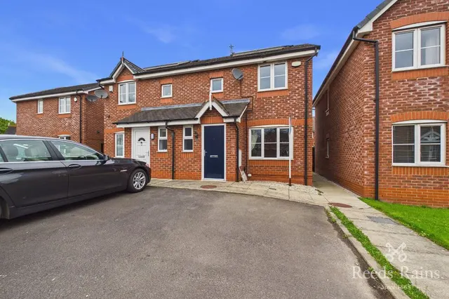 Cottage Close, Rudheath, Cheshire, CW9, photo 1