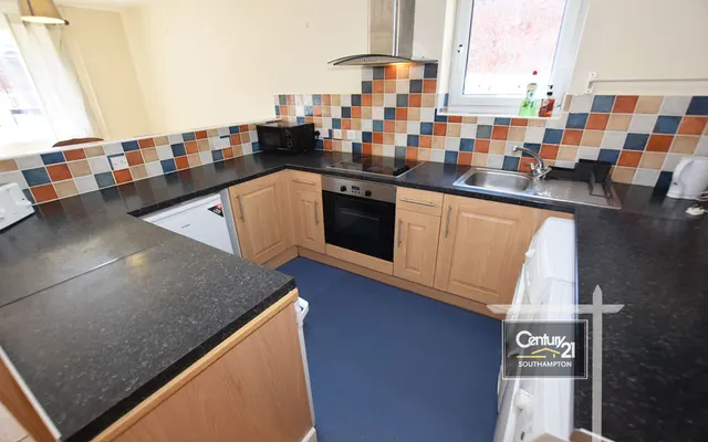 East Street, Southampton, SO14, photo 2