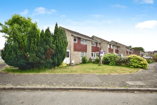 Freelands Road, Snodland, ME6, photo 1