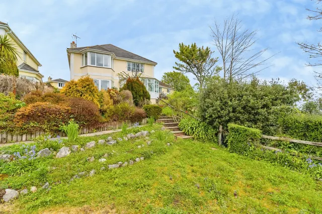 Photo 3 — Orestone Drive, Maidencombe, Torquay