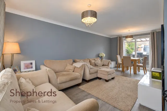 Manor Way, Cheshunt, EN8, photo 3