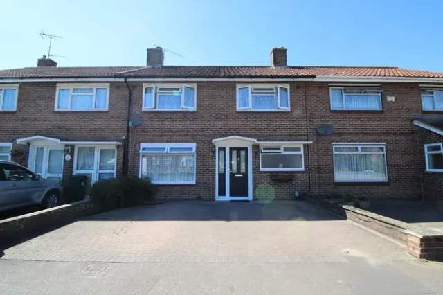 Ewhurst Road, West Green