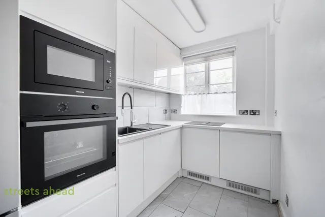 Elmers End Road, London, SE20, photo 3