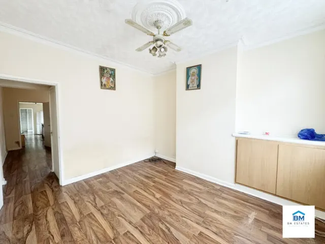 Photo 2 — Mornington Street, Leicester, LE5 3NF