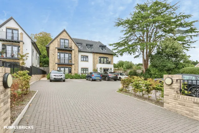 Danecourt Road, Poole, BH14, photo 1