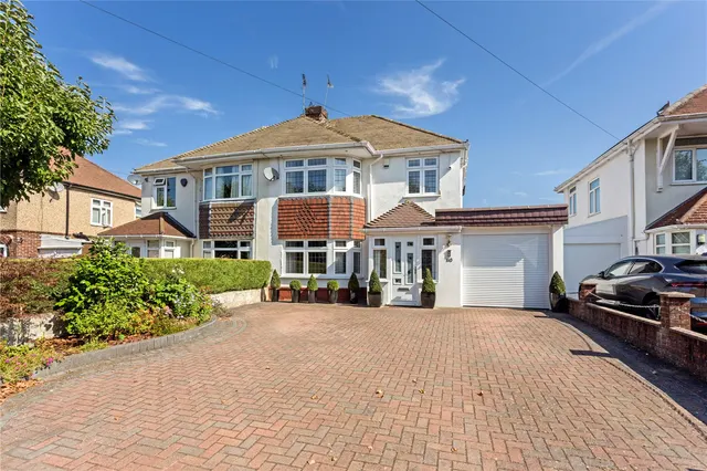 Leigh Road, Eastleigh, SO50, photo 1