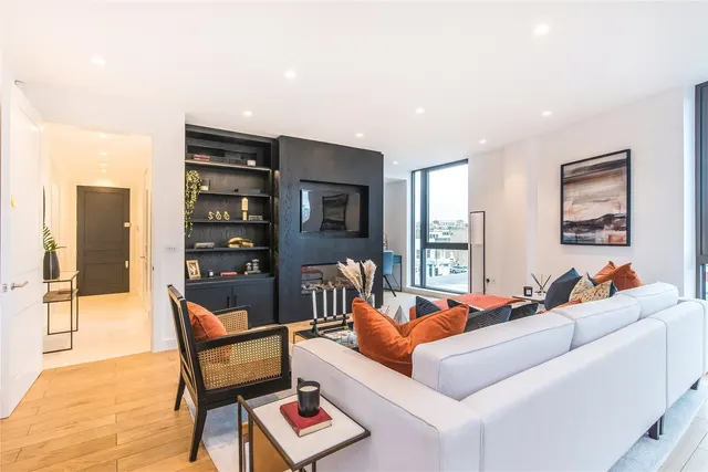 Hand Flower House, 617 Kings Road, London, SW6, photo 1