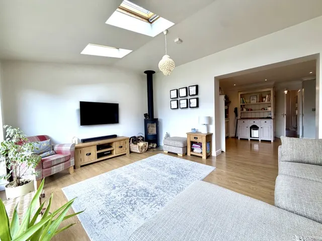 Glynmil Close, Merthyr Tydfil, CF47, photo 2