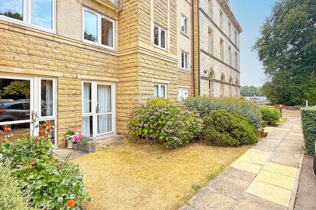 The Adelphi Cold Bath Road, Harrogate, HG2, photo 1