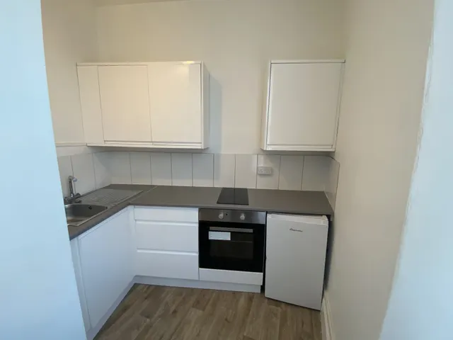 Wyndham Place, PL1, photo 1