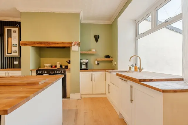 Photo 3 — Killington Street, Burnley, Lancashire, BB10