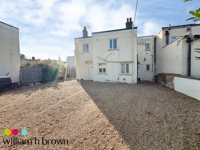 Cressing Road, Braintree, CM7, photo 1