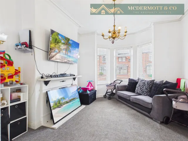 Assheton Road, Newton Heath, M40, photo 2