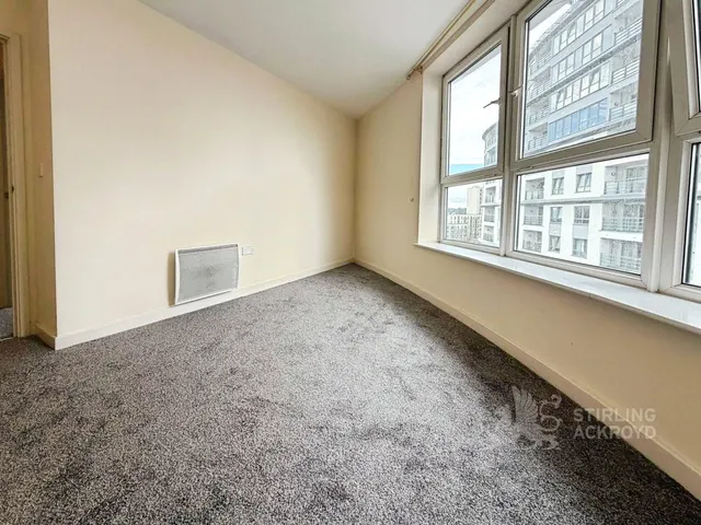 Oriental Road, Woking, GU22, photo 2