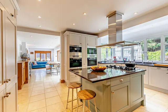 Photo 3 — Farnham Road, Churt, Farnham, Surrey, GU10 2PY