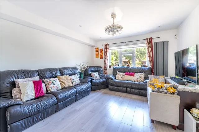 Photo 3 — Hanworth Road, Whitton, TW4 5PR