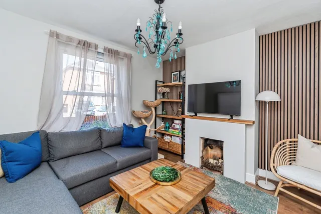 Brokenford Avenue, Southampton, SO40, photo 2