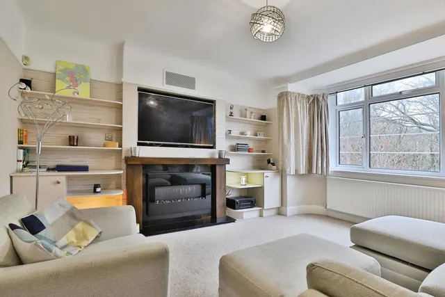 Wimborne Road, Bournemouth, BH10, photo 3