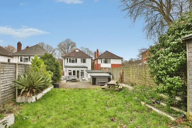 Wimborne Road, Bournemouth, BH10, photo 2