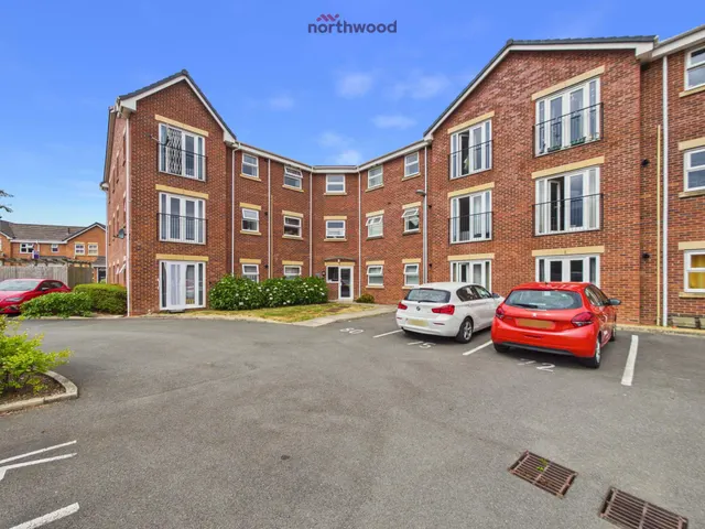 Hirwaun, Wrexham, LL11, photo 1