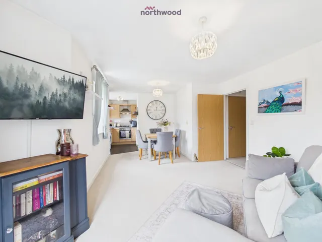 Hirwaun, Wrexham, LL11, photo 2