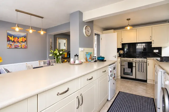 Woodlands Road, Ditton, ME20, photo 2