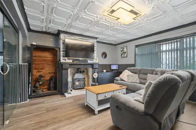 Brookside, Collingham, LS22, photo 3
