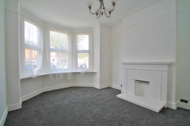 Woodlands Road, Harrow, HA1, photo 3