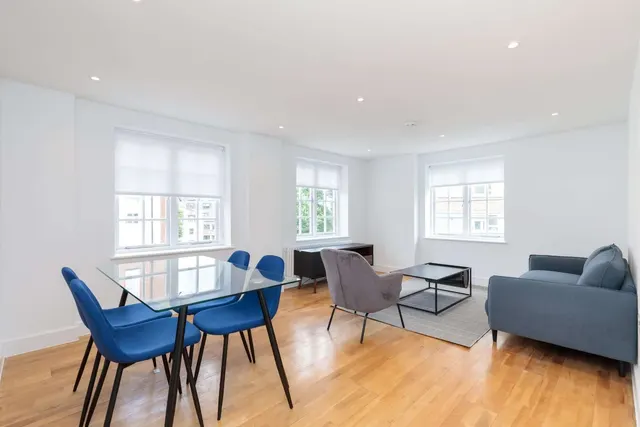 City Road, London, EC1V, photo 1
