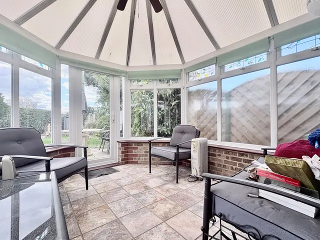 Beyers Gardens, Hoddesdon, EN11, photo 1