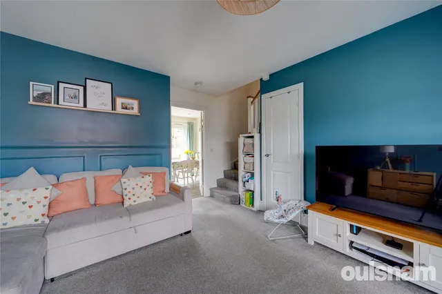 Photo 3 — Raven Gardens, Droitwich, Worcestershire, WR9 7GE