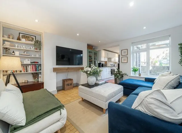 Queens Road, Twickenham, TW1, photo 2
