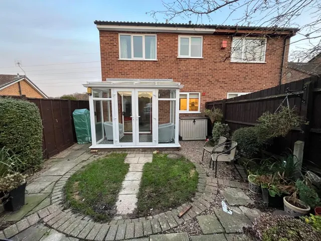 Fairway Road, Shepshed, LE12, photo 1